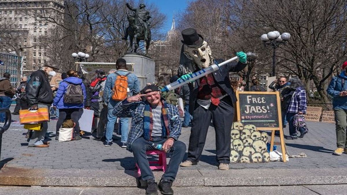 Manifestación de antivacunas en Union Square