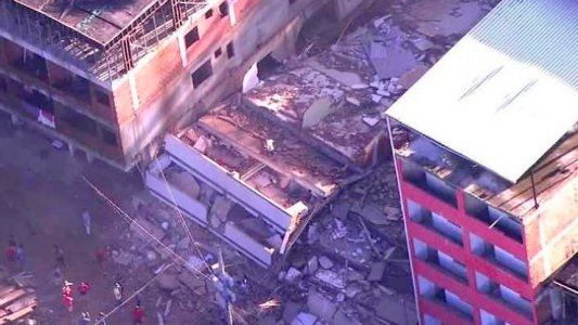 Se derrumbaron dos edificios en Brasil: hay 7 muertos, heridos y varios desaparecidos