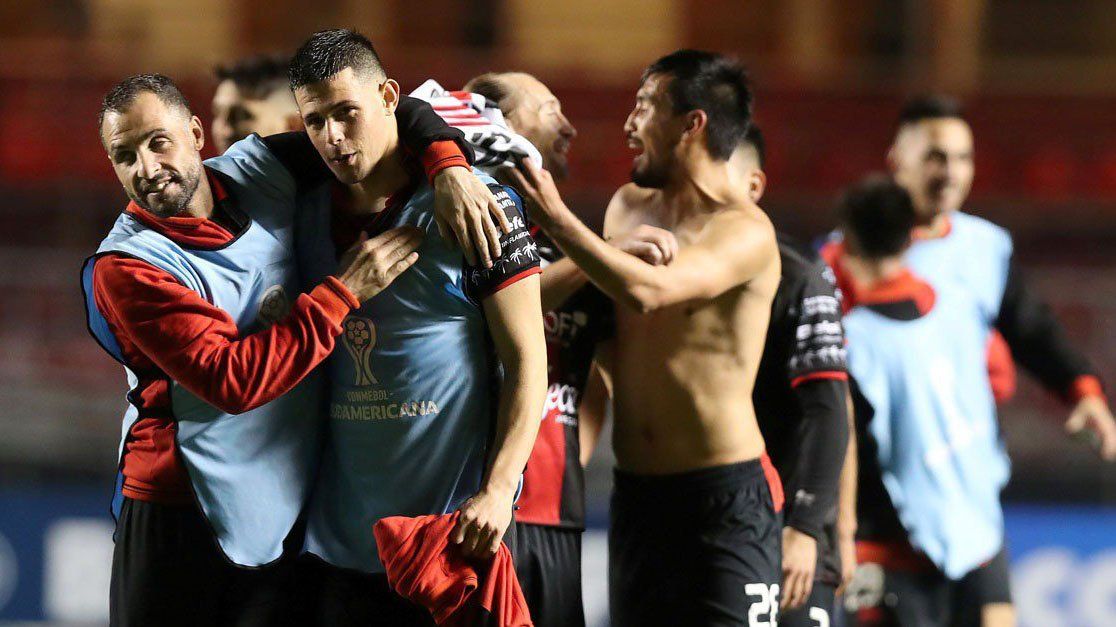 Colón le ganó en los penales a Sao Paulo y está en octavos de la Sudamericana