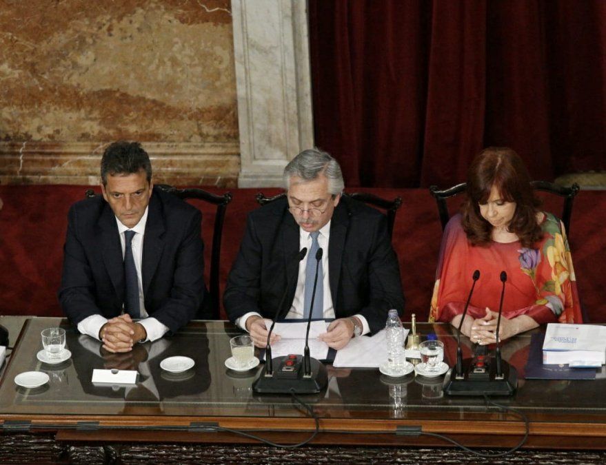 Alberto en el Congreso: duro con el gobierno de Macri y anuncios sobre Justicia, AFI, deuda y aborto