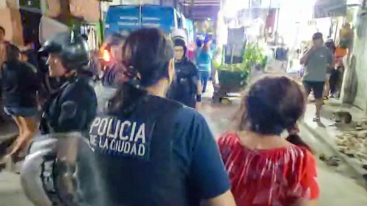 Así fue detenida la Abuela Dealer. (Foto: Popular)