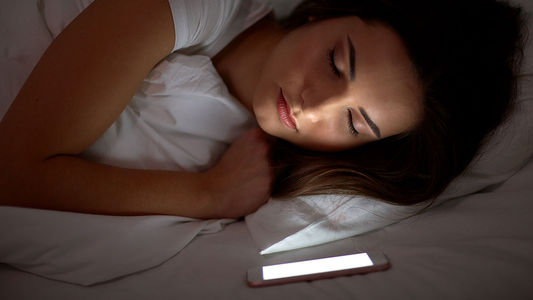 Sueños: ¿Te enviaste mensajes íntimos a quien menos imaginabas? Este es el significado profundo