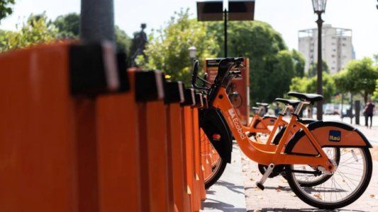 Chau a las bicis amarillas: a partir del lunes llegan rodados nuevos