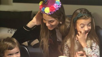 Emotivo mensaje de Chechu Bonelli en su cumpleaños: Fue duro desde que mi mamá ya no está conmigo