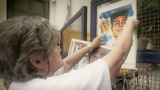 Es docente y dejó todo para acompañar a la mamá de Fernando Báez Sosa: Sentí la necesidad de estar con ella