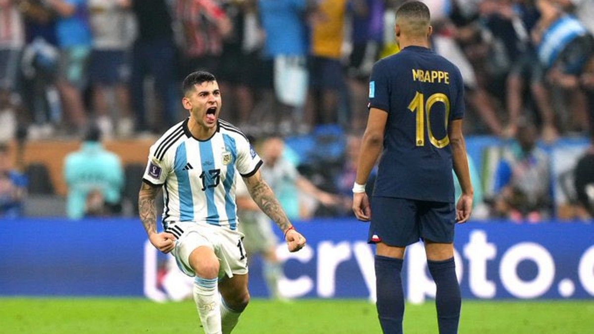 El Cuti Romero le gritó el tercer gol en la cara a Mbappé y el francés tuvo inesperada reacción.&nbsp;