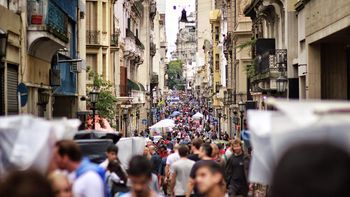 Crimen en San Telmo: lo apuñalaron en el corazón tras los festejos de carnaval