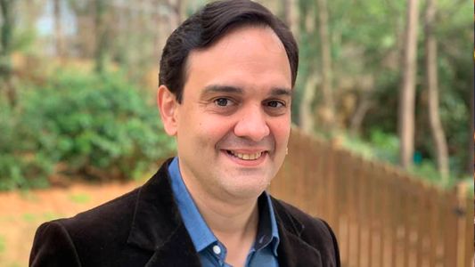 Adrián Sack: una historia de amor por ICQ lo llevó a recorrer el mundo