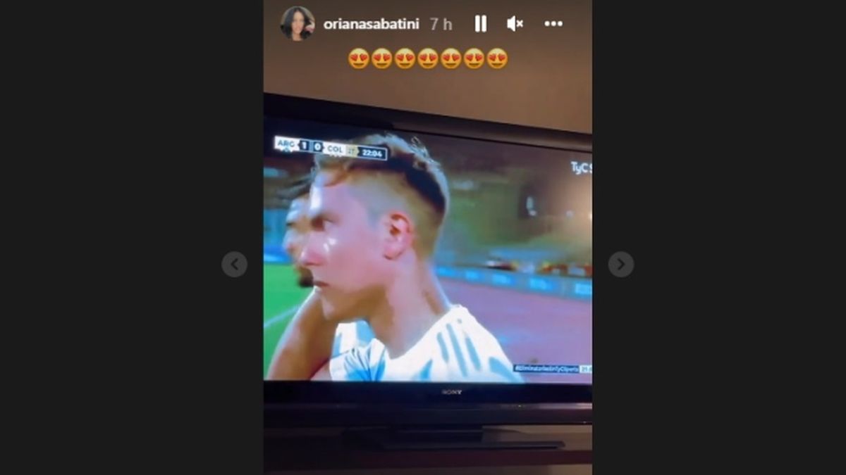 Oriana Sabatini le declaró todo su amor a Paulo Dybala, tras la victoria de Argentina frente a Colombia por las eliminatorias para el Mundial Qatar 2022. 