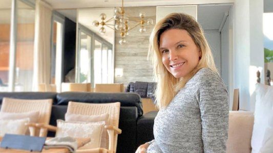 La tierna postal de Sofía Zámolo en la semana 25 de embarazo: Hola panza