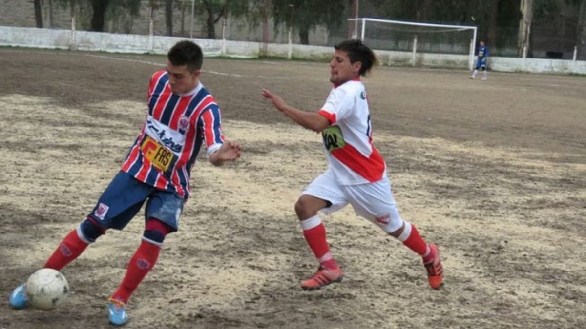 Pablo Sosa perdió el conocimiento luego de ser agredido durante un encuentro de Reserva entre Sportivo Balloffet y Sportivo Pedal Club. (Foto: Sitio Andino)