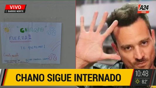 Los fans de Chano lo acompañan dejando carteles frente al Sanatorio Otamendi