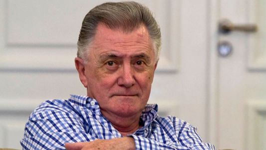 Lucho Avilés: Los panelistas son vedetongas