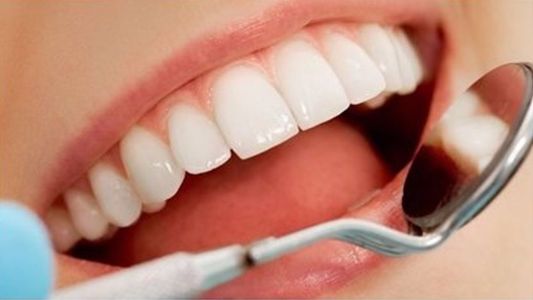 Del bruxismo a las caries y la importancia de los tratamientos: las claves para mejorar los problemas de la salud bucal