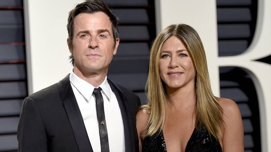 El ex marido de Jennifer Aniston encontró el amor con una actriz y modelo