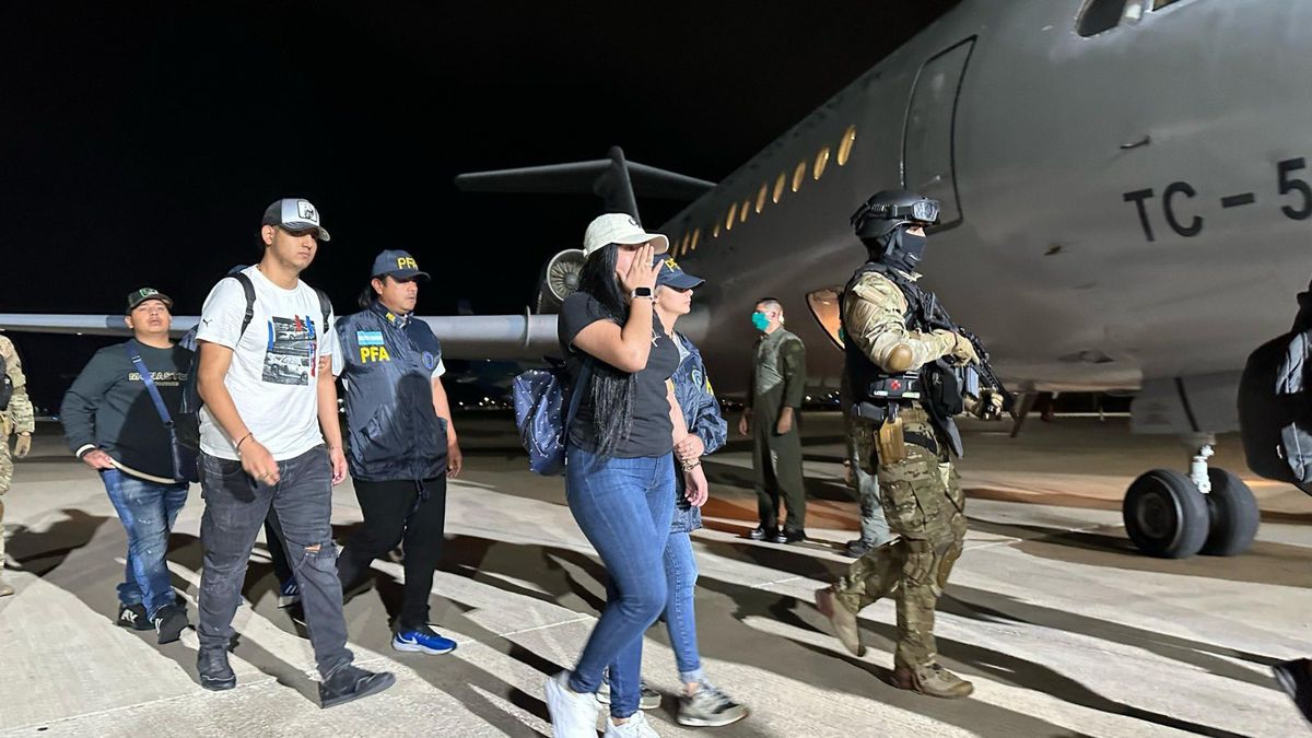 Así detuvieron y expulsaron del país a la familia del narco ecuatoriano Fito Macías. (Ministerio de Seguridad)