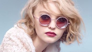 La hija de Johnny Depp considera no haber tenido una infancia normal