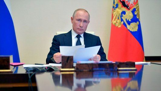 Putin anunció que registró la primera vacuna contra el COVID-19 y que su hija ya recibió una dosis