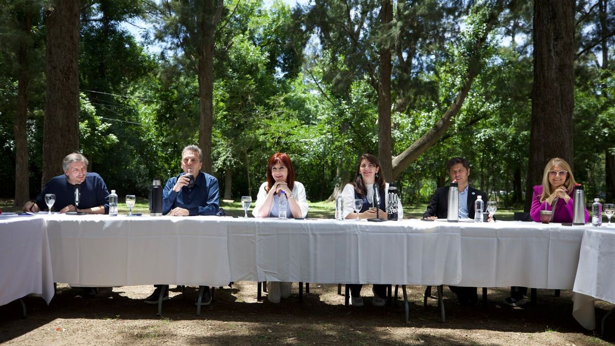 Massa, Cristina y Kicillof, las caras principales del encuentro realizado en Moreno (Foto: archivo).