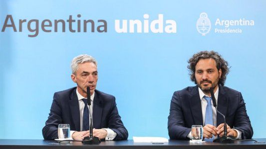 El Gobierno anunció que se congelan las tarifas de colectivos y trenes por 120 días