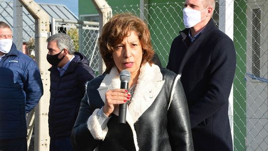 Conflicto mapuche: Arabela Carreras apuntó contra funcionarios nacionales por los ataques