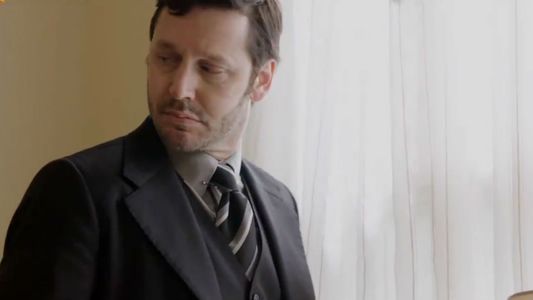 Benjamín Vicuña mostró los detalles de su departamento de soltero