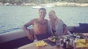 ¡Bienvenido! Mauro y Wanda presentaron al nuevo integrante de la familia