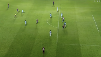 El golazo de otro planeta de Martegani para el empate de San Lorenzo con Racing El golazo de otro planeta de Martegani para el empate de San Lorenzo con Racing