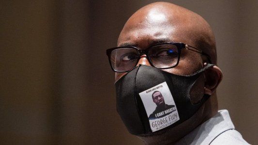 El pedido del hermano de George Floyd en el Congreso: Pongan fin al sufrimiento de los ciudadanos negros