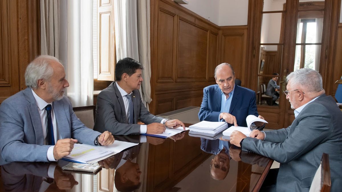Pymes: en el encuentro con el ministro Francos