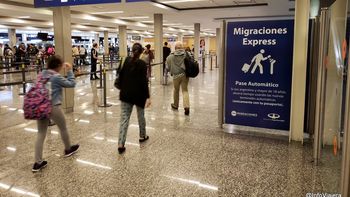 El Gobierno oficializó la reforma migratoria de Argentina: cuáles son los principales cambios