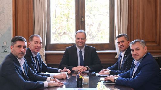 Los gobernadores se impacientan: valoran la iniciativa de Santilli pero esperan propuestas concretas