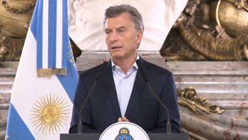 Mauricio Macri vuelve a Buenos Aires para despedir a su padre