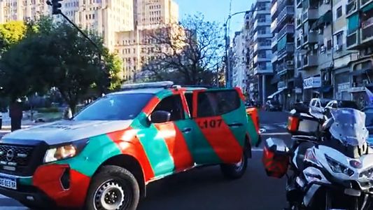 Accidente y muerte en Recoleta: un motociclista perdió la vida a metros de la UBA