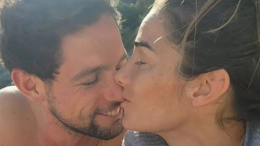 Juana Viale habría estado con Santiago Lange, el papá de su nuevo novio: Probó a los dos