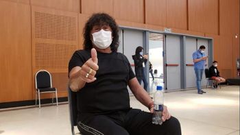 La Mona se vacunó contra el coronavirus: “Yo no soy vip”