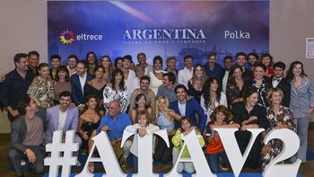 Quiénes son los dos actores de ATAV 2 que comenzaron un romance en la vida real