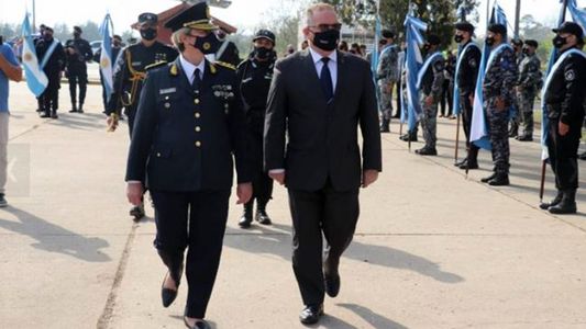 En el medio de la ola de crímenes en Santa Fe, renunció el ministro de Seguridad Jorge Lagna