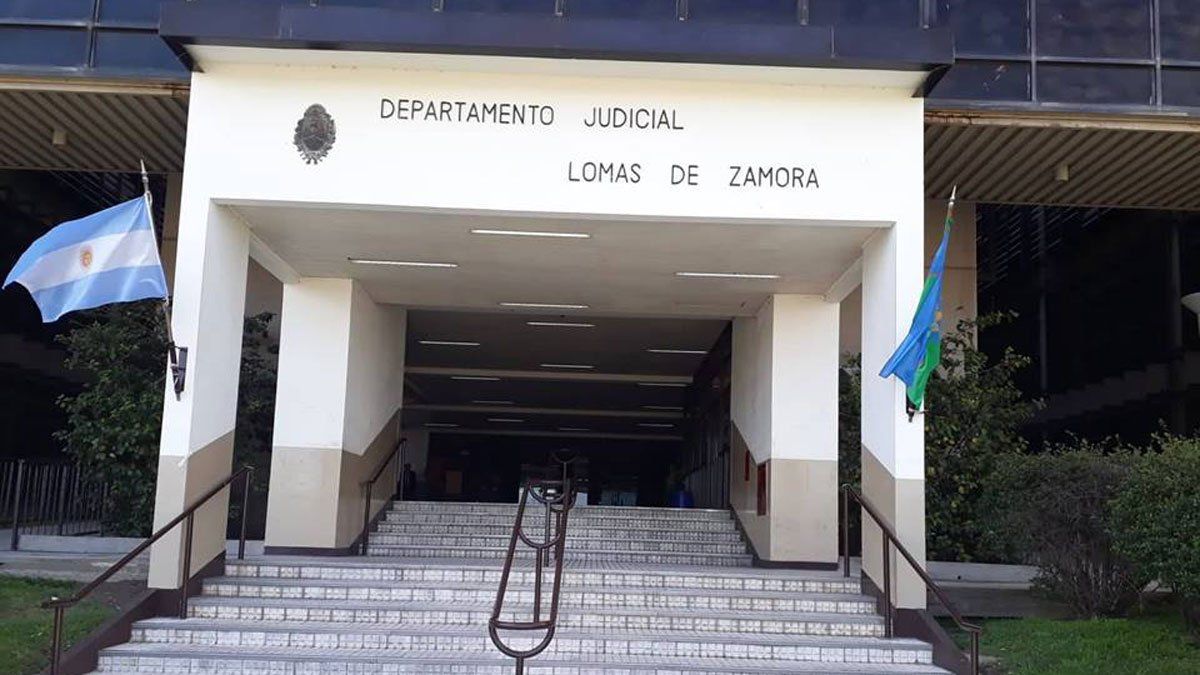 El juez que investiga la causa por presunto espionaje ilegal dio positivo en coronavirus