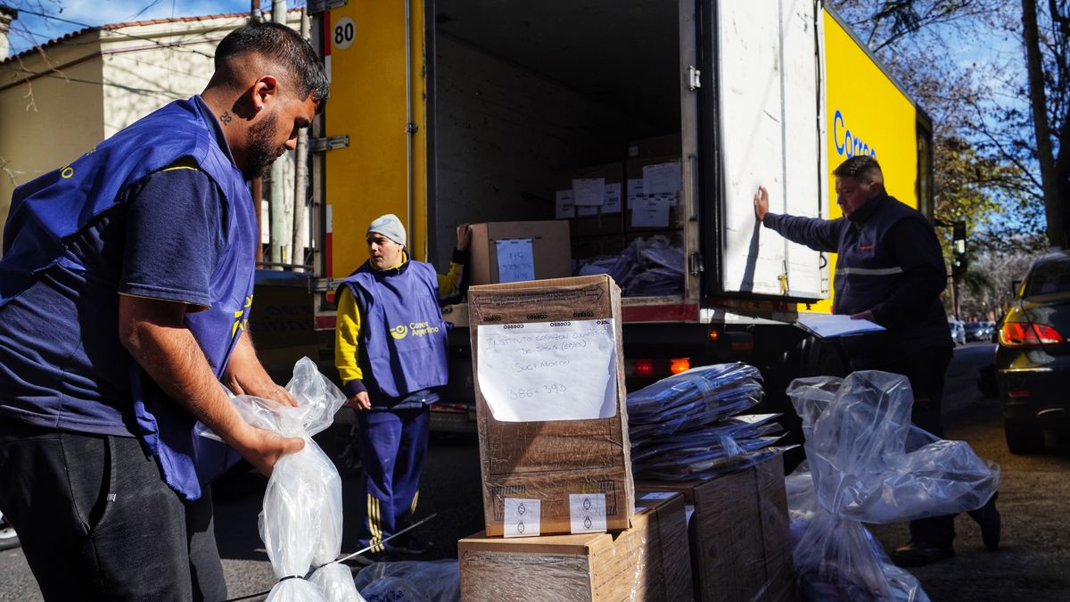Elecciones 2023: ¿cómo es el operativo para repartir las urnas en todo el país? (Télam)