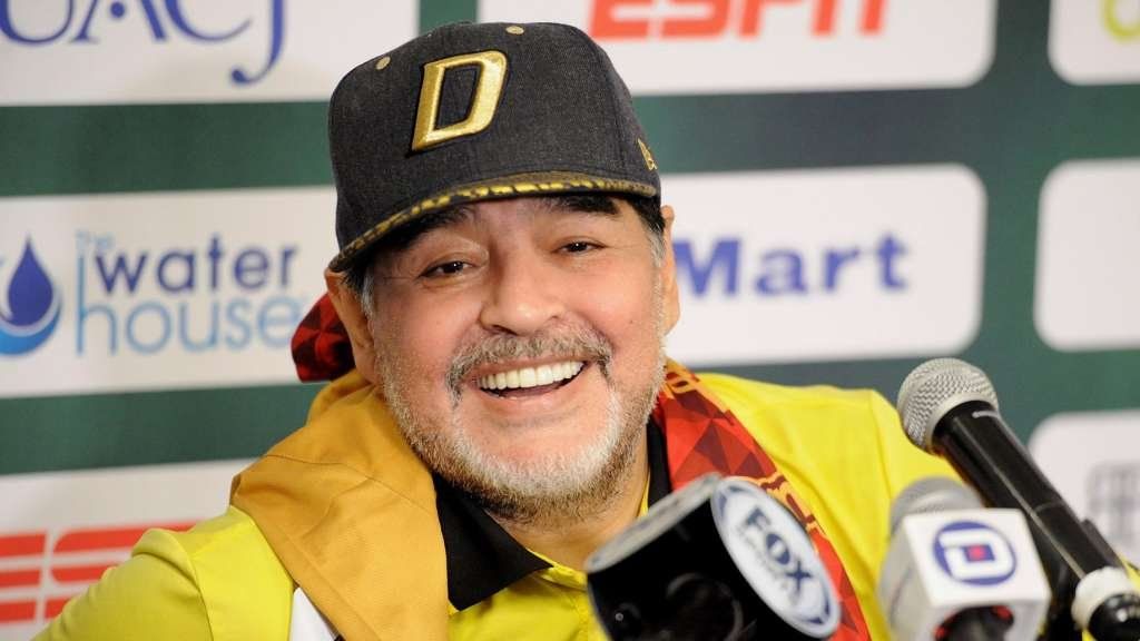 Vos sos put... de nacimiento, la frase homofóbica de Diego Maradona