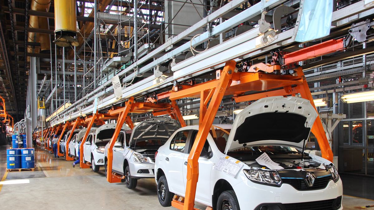 La producción nacional de vehículos creció en agosto un 17,4% interanual