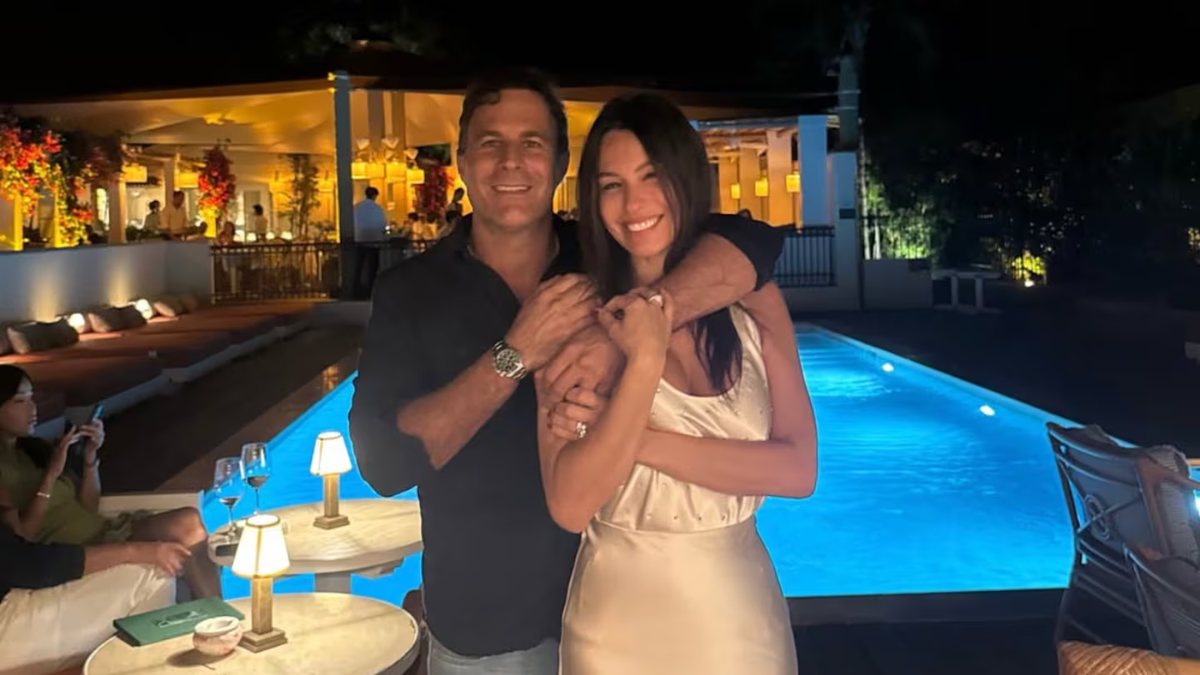 Pampita y Martín Pepa, enamorados en Saint-Tropez: las fotos de su lujosa y romántico viaje