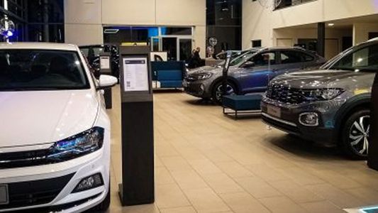 El Gobierno rebaja costos para la compra y venta de automóviles: todos los detalles