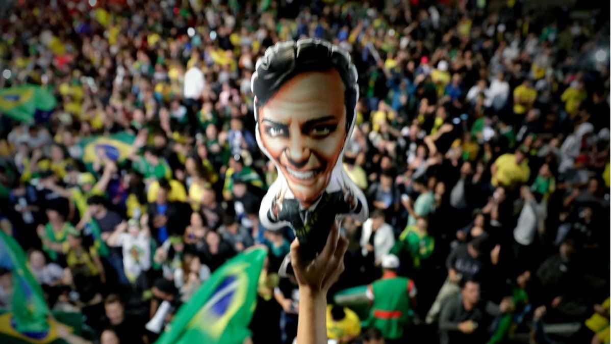 Más libertad, menos deuda y un gobierno democrático: las claves del primer discurso de Bolsonaro