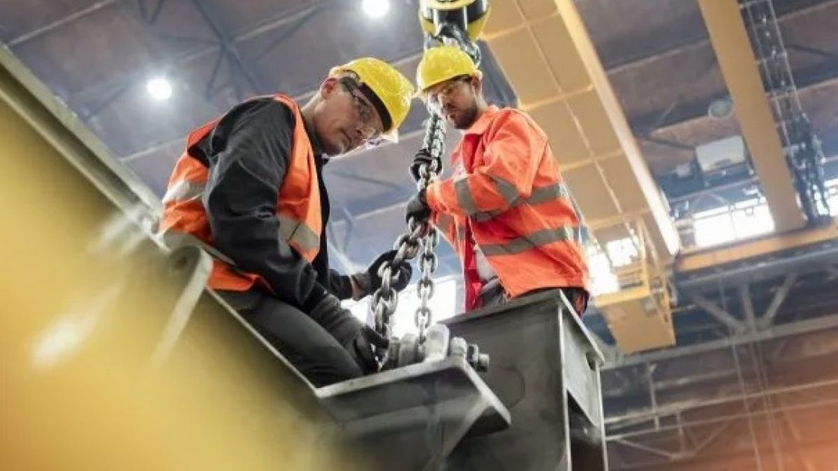 La construcci&oacute;n creci&oacute; 4,4% interanual en junio, pero cay&oacute; frente a mayo. (Foto: archivo).