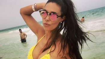 Sabrina Ravelli, diosa en las playas de México y Miami: La estoy pasando supér lindo