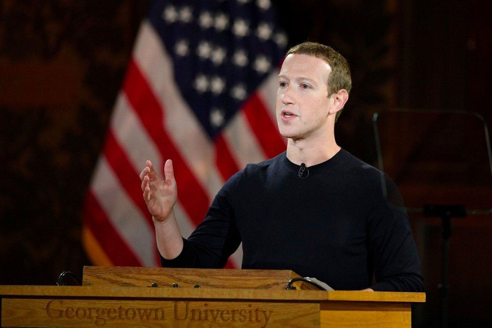Mark Zuckerberg dijo que Whatsapp duplicó su capacidad y anunció su plan para combatir la desinformación