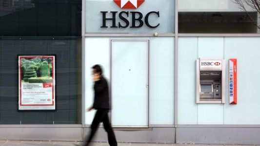 Tras reconocer una caída del 53% de sus ganancias, el HSBC anunció el despido de 35 mil empleados