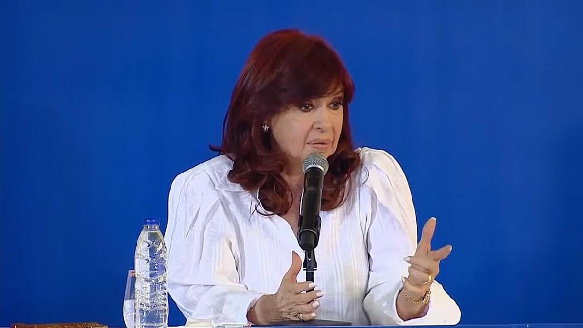 La Vicepresidenta cuestion&oacute; el criterio que emplea la Justicia para determinar la validez de una escucha al momento de configurar un delito (Foto: NA).